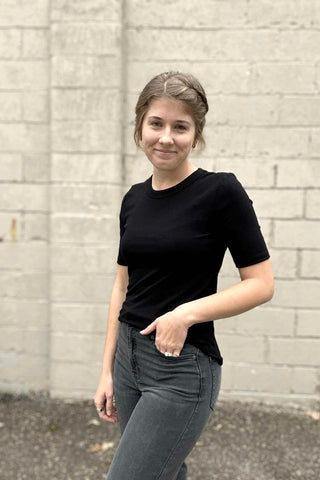 Leisel Short Sleeve Top