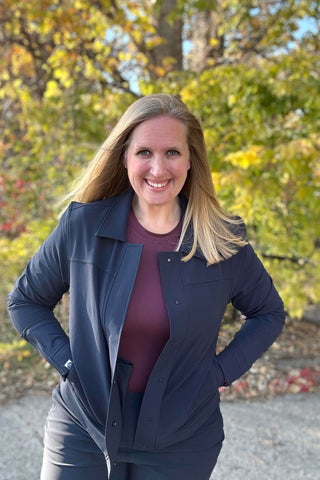 Storm Creek Challenger Jacket in Navy