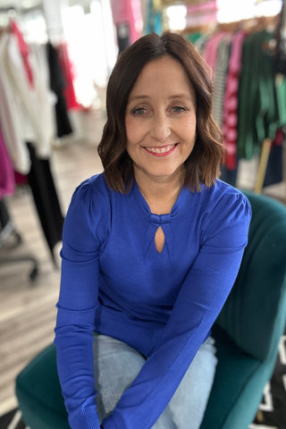 Maria Keyhold Neckline Fitted Sweater