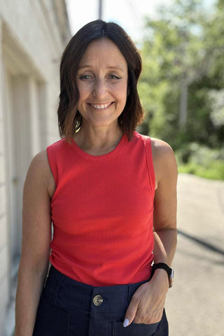 Kati Crew Sleeveless Top-2 COLORS