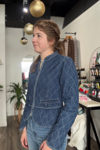 Marie ZIP-UP FRONT CLOSURE QUILTED DENIM JACKET